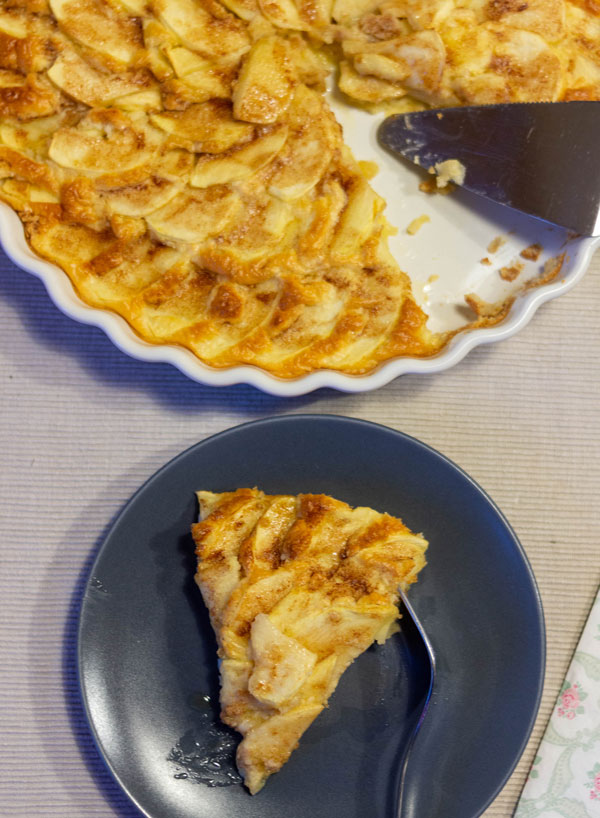 Apfelpfannkuchen aus dem Ofen