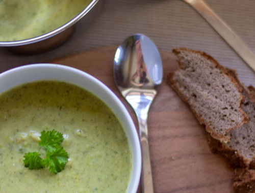 Brokkoli-Creme-Suppe